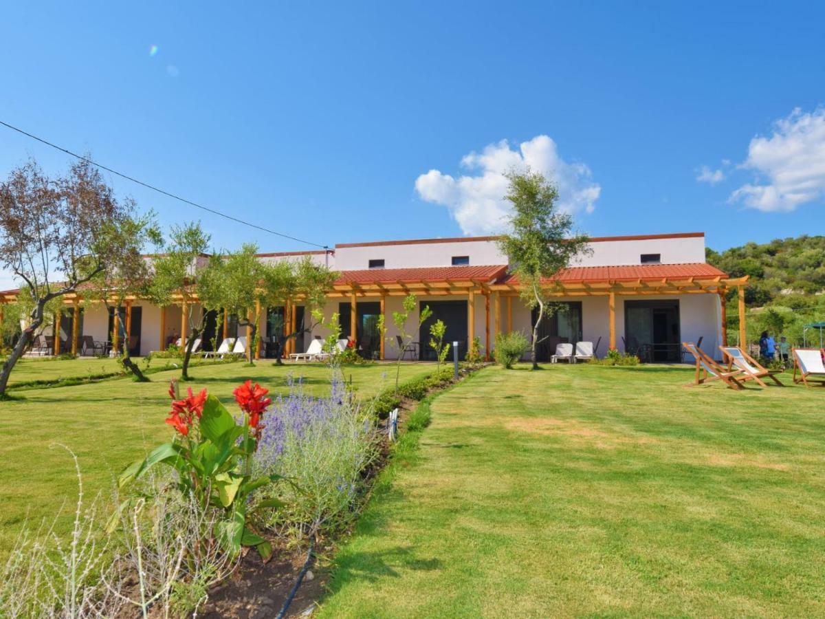 Notos Resort - Tristinika Sithonia トロニ エクステリア 写真