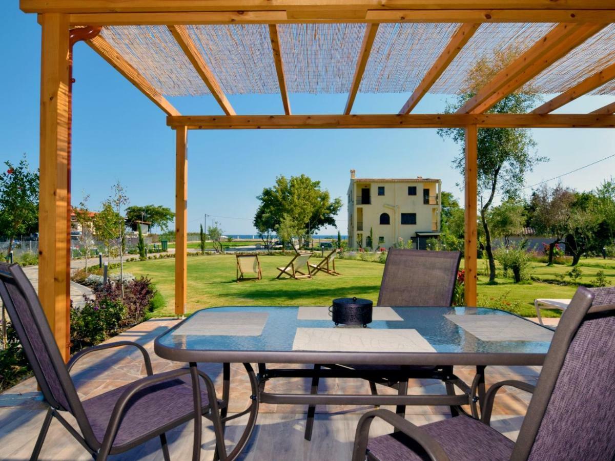 Notos Resort - Tristinika Sithonia トロニ エクステリア 写真